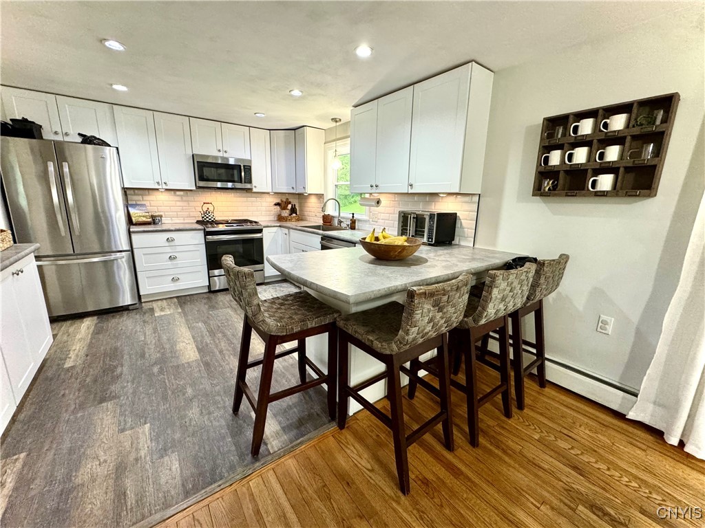 8521 Cazenovia Road, Pompey, New York image 16