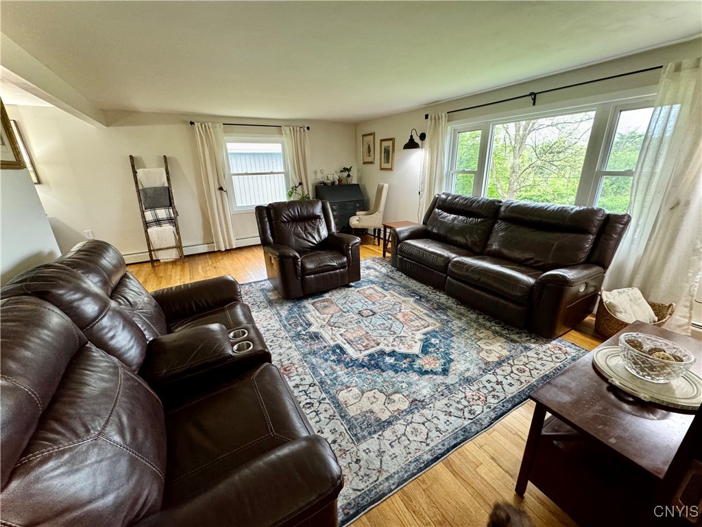 8521 Cazenovia Road, Pompey, New York image 5