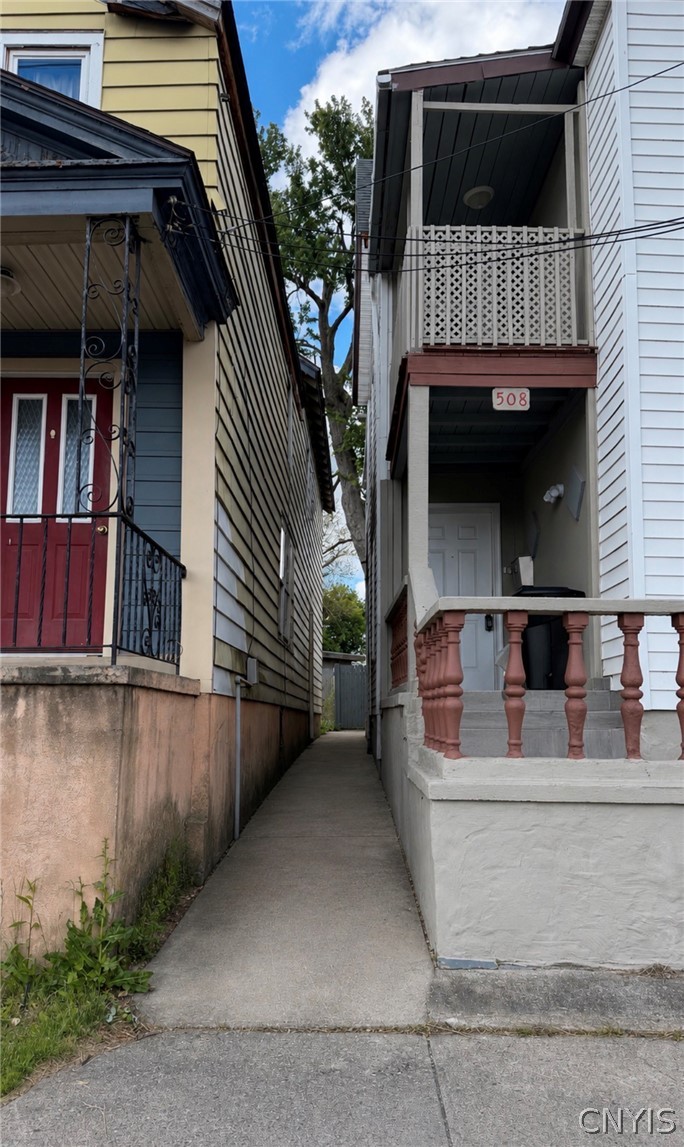 508 Albany Street