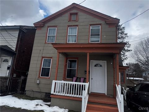 936 Schuyler Street Utica NY 13502