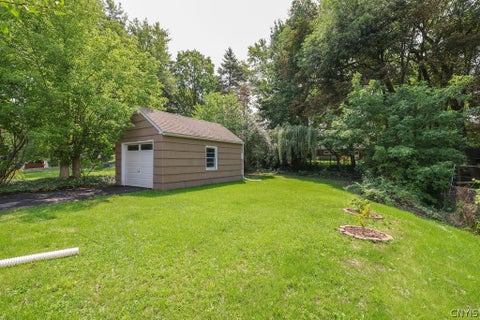 Tiny photo for 402 Radcliffe Road, DeWitt, NY 13214 (MLS # S1702624)