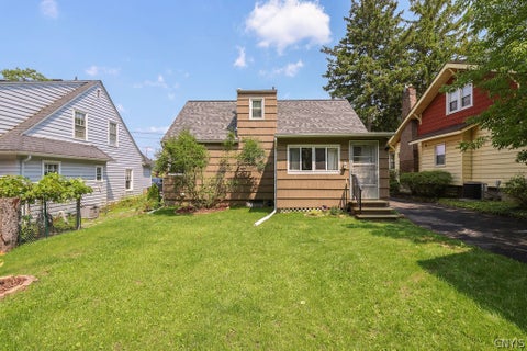 Tiny photo for 402 Radcliffe Road, DeWitt, NY 13214 (MLS # S1702624)