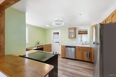 Tiny photo for 402 Radcliffe Road, DeWitt, NY 13214 (MLS # S1702624)