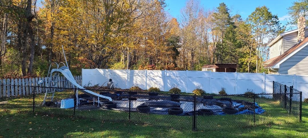 33 W Spofford Avenue