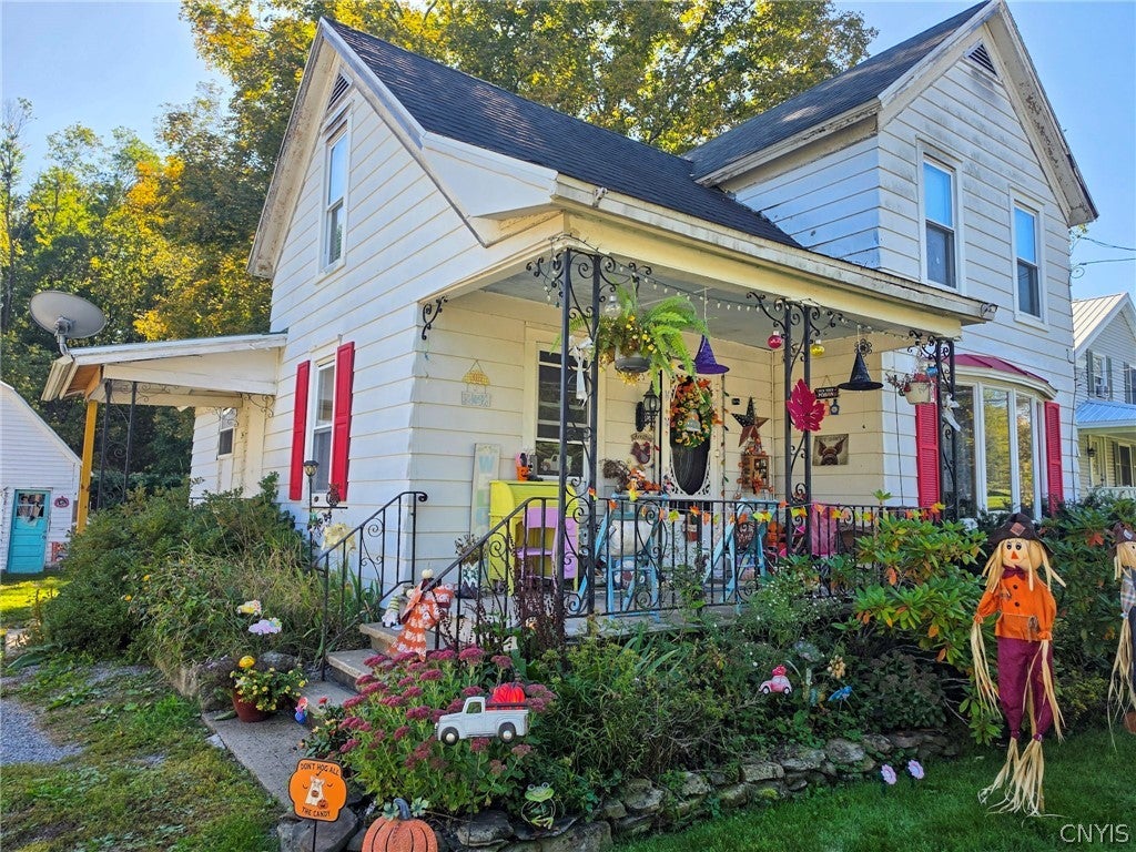 9325 Main Street