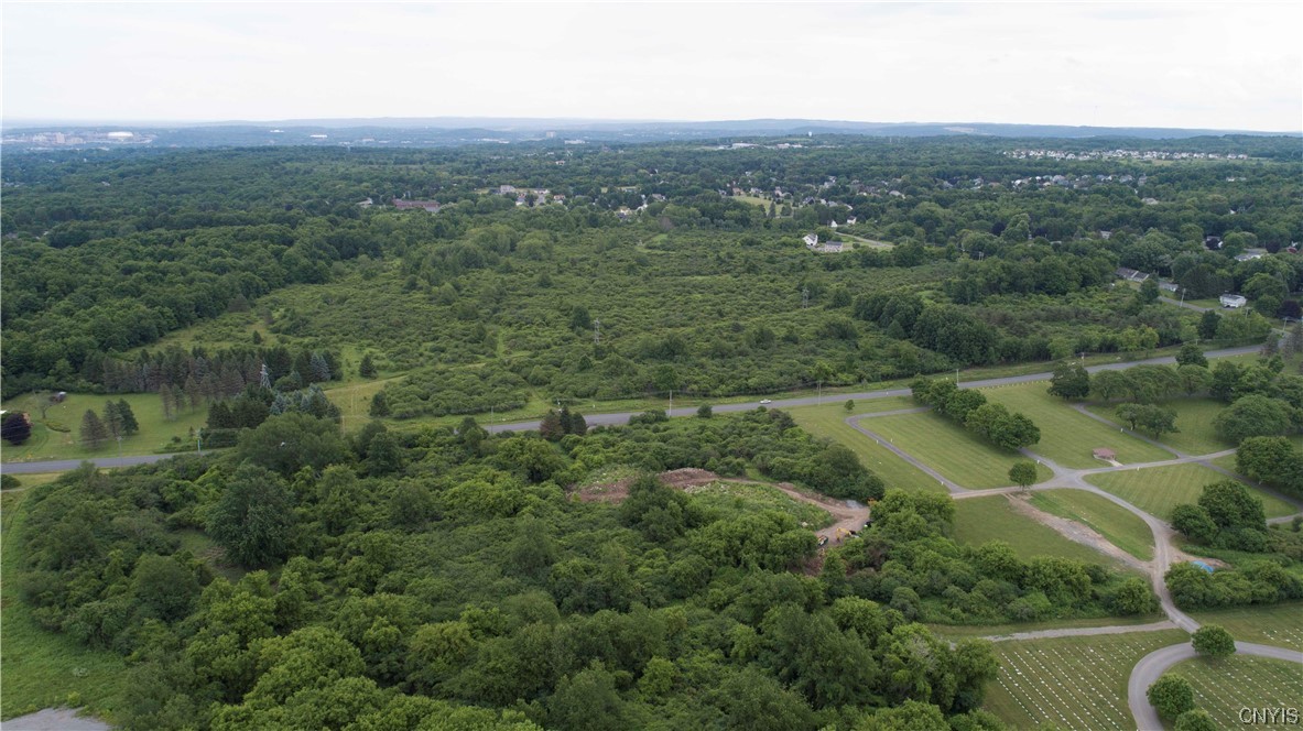 L26.1 Howlett Hill Road