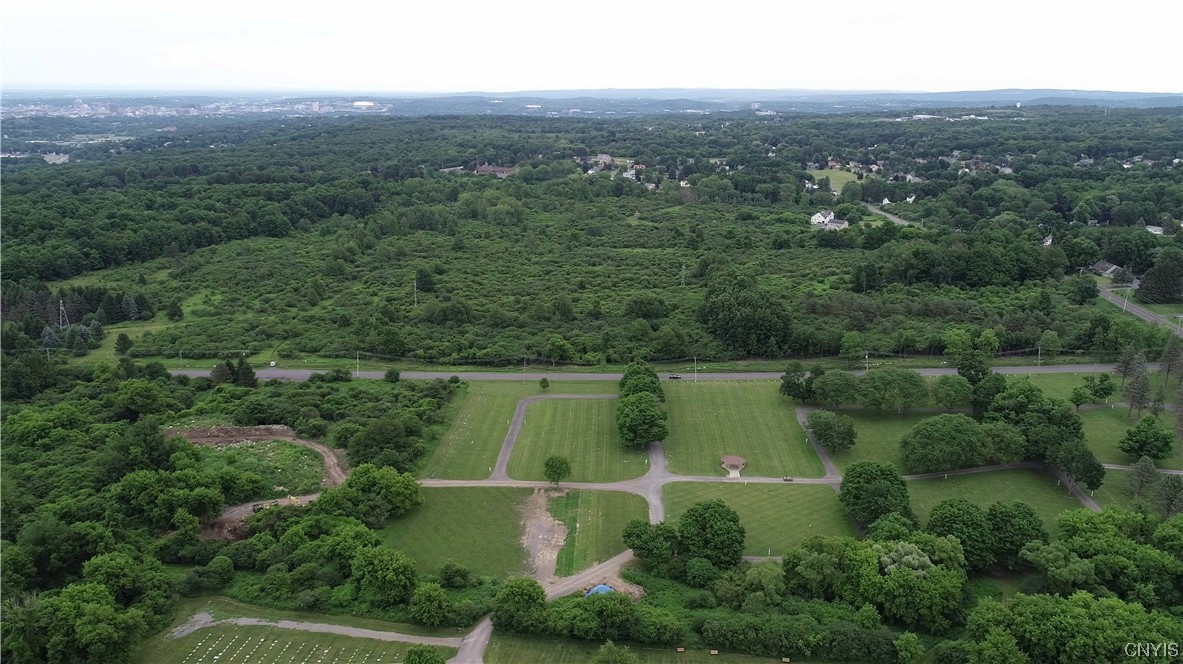 L26.1 Howlett Hill Road