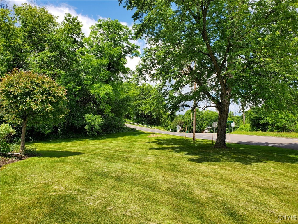 6108 E Seneca