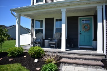 5546 Rolling Meadows Way Way, Camillus, New York image 3