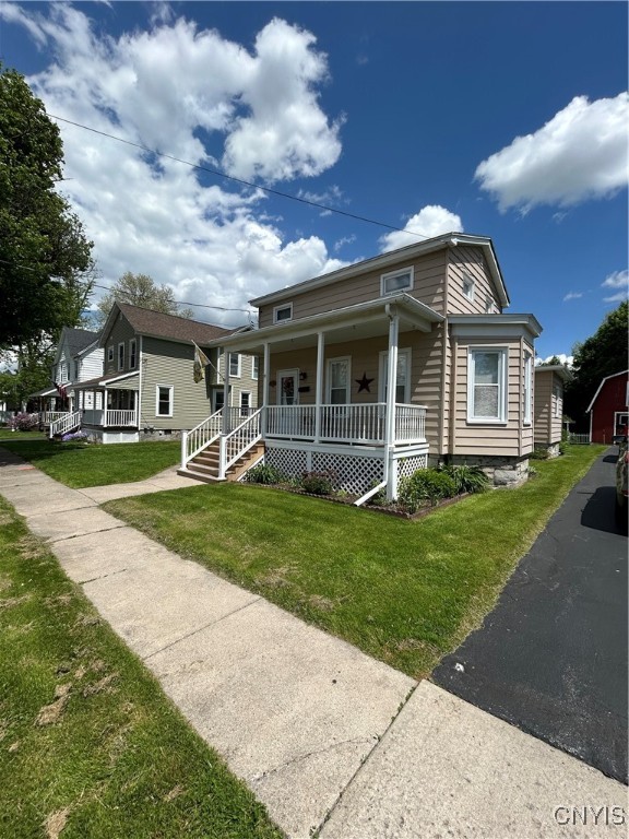 112 N Fulton Street, Auburn, New York image 1