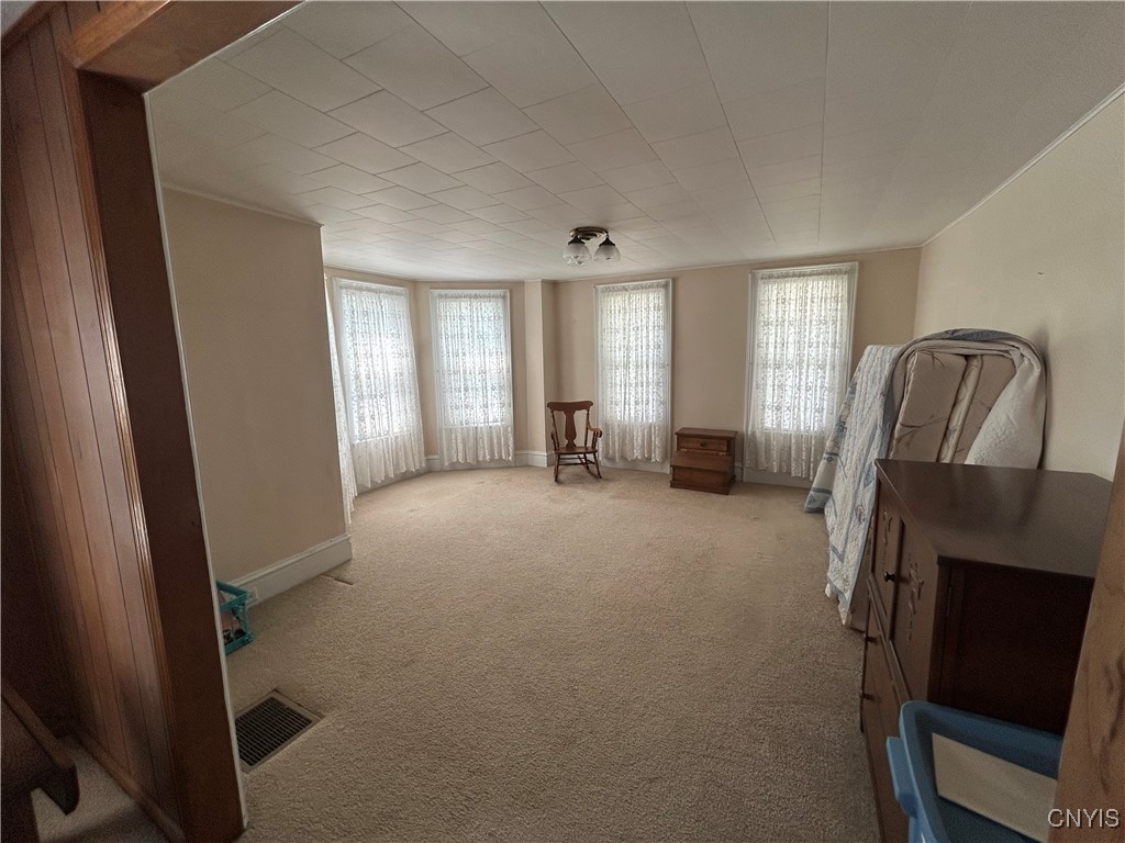 112 N Fulton Street, Auburn, New York image 9