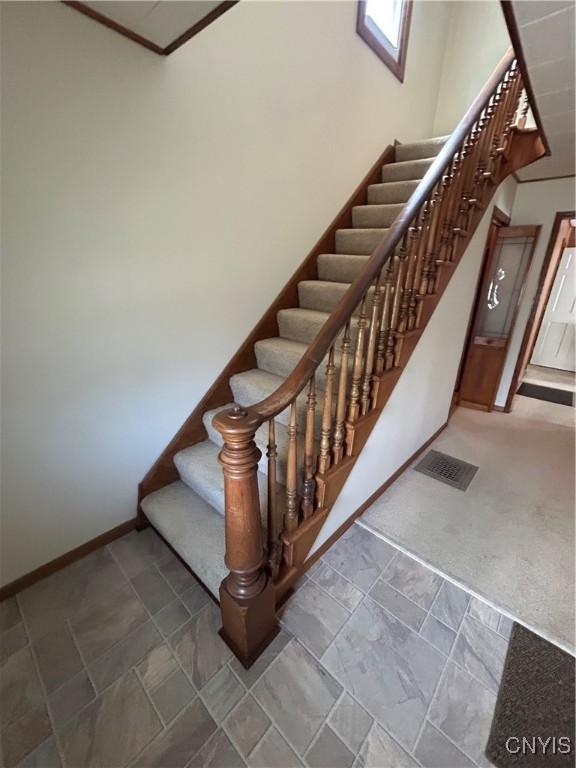 112 N Fulton Street, Auburn, New York image 7