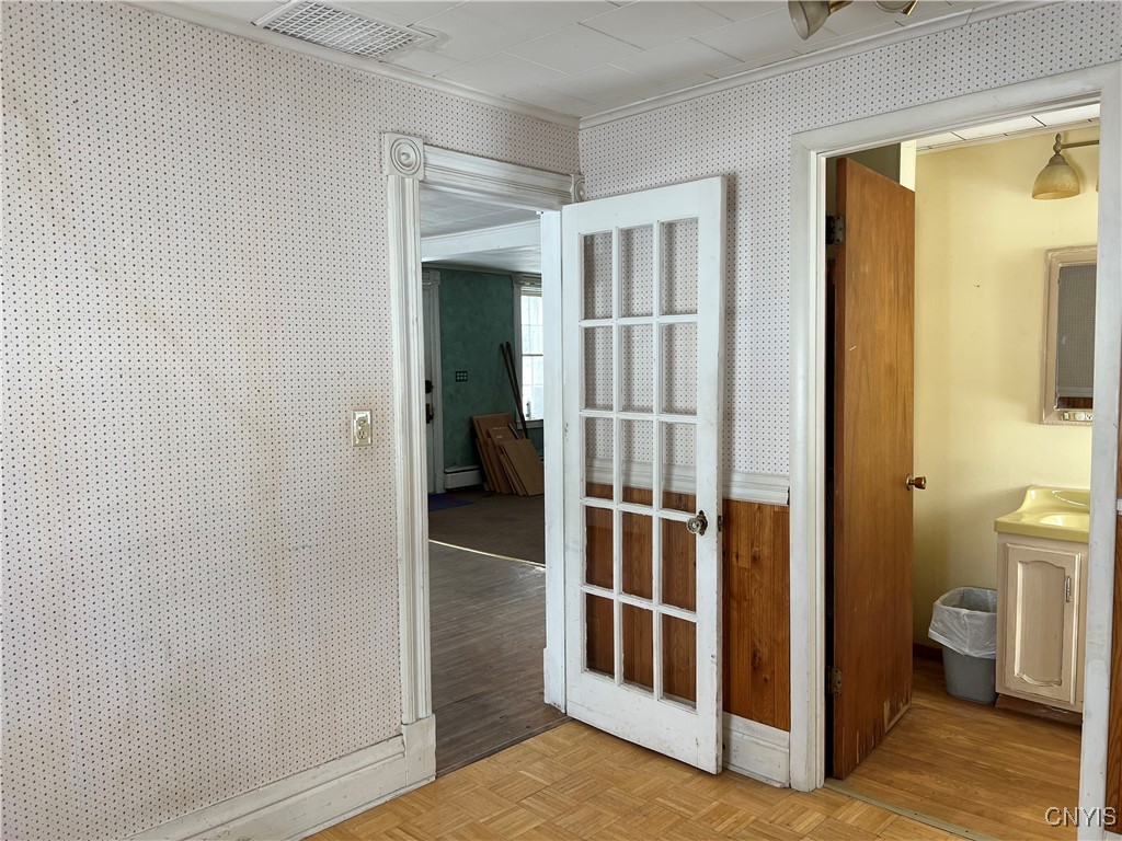 109 St Lawrence Avenue, Brownville, New York image 6