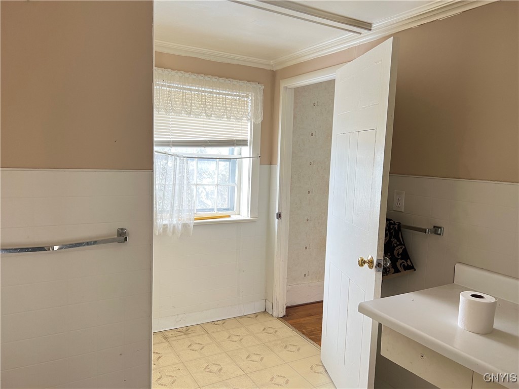 109 St Lawrence Avenue, Brownville, New York image 22