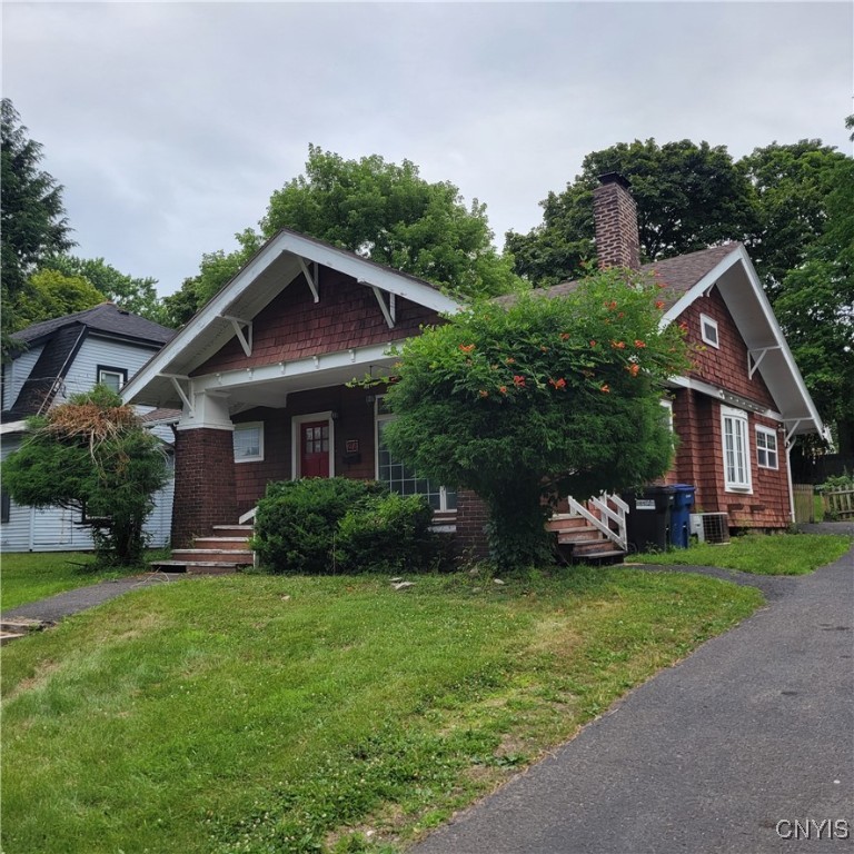 271 Fenway Drive