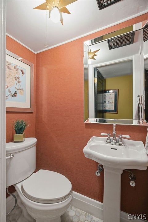Tiny photo for 300 Wendell Ter, Syracuse, NY 13203 (MLS # S1702429)