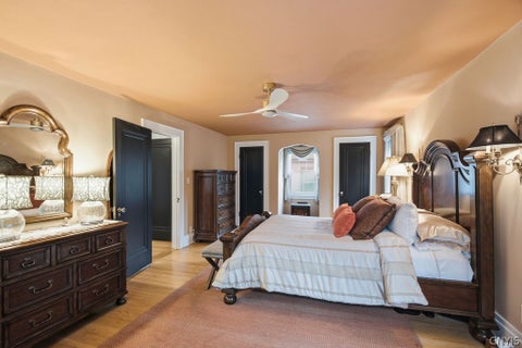 Tiny photo for 300 Wendell Ter, Syracuse, NY 13203 (MLS # S1702429)