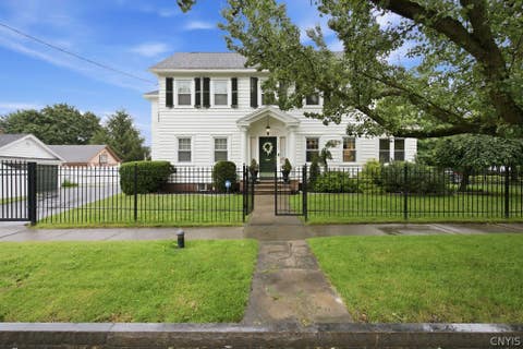 Tiny photo for 300 Wendell Ter, Syracuse, NY 13203 (MLS # S1702429)