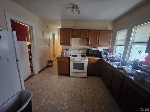 Tiny photo for 307 Graves Street, Syracuse, NY 13203 (MLS # S1712369)