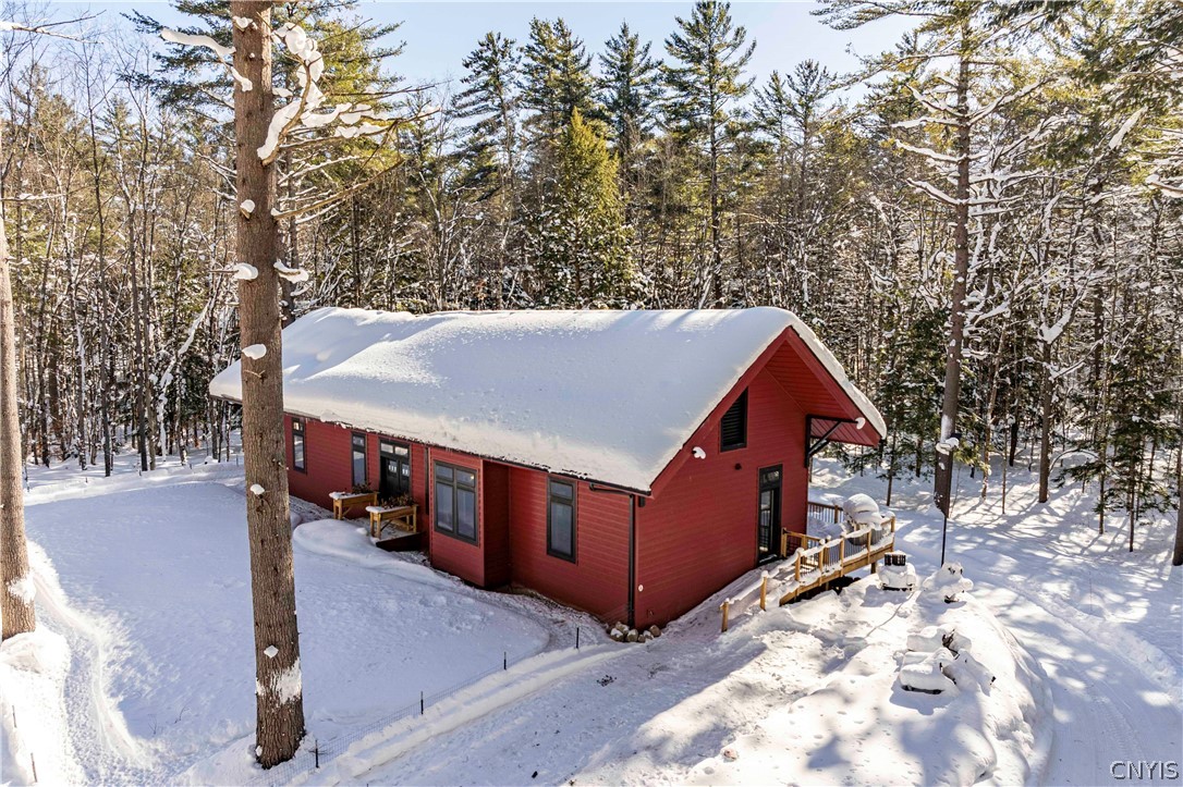 5512 Pine Wood Drive