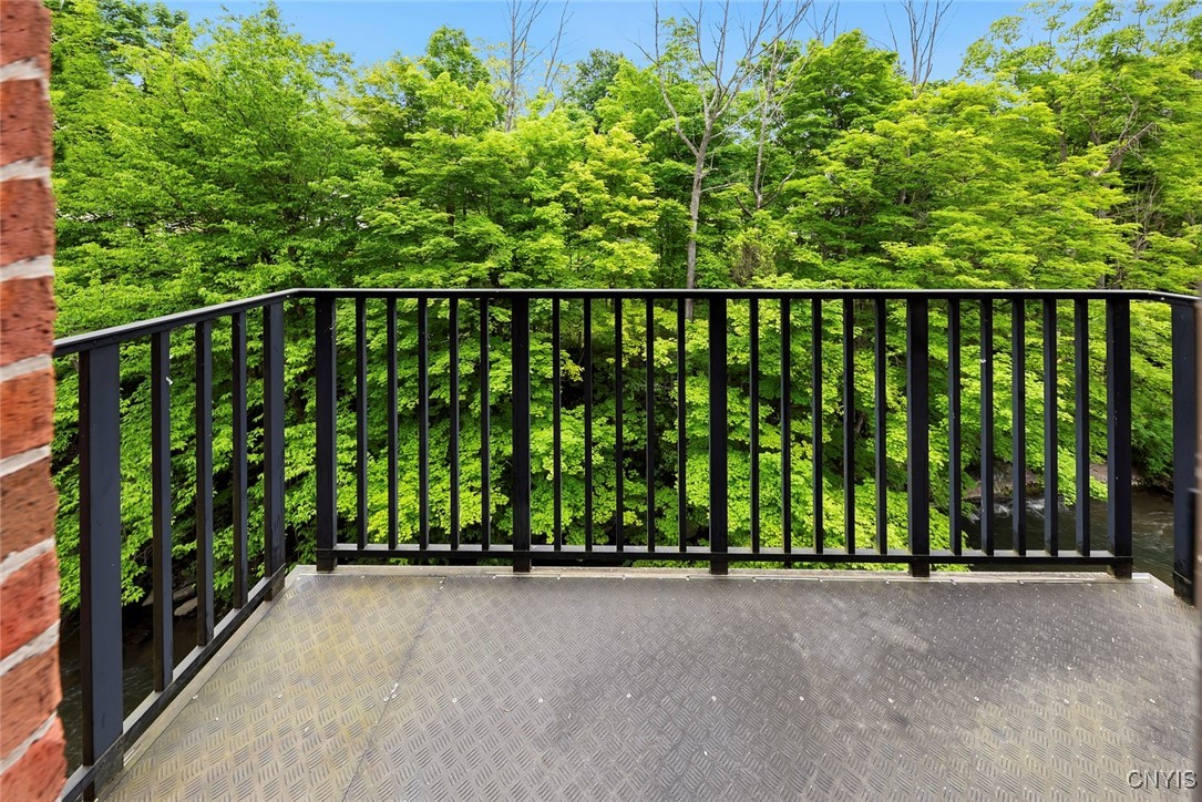 28 Maple Street 306