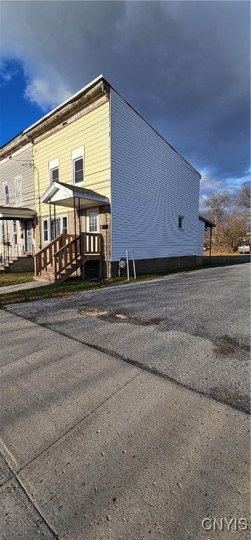 642 W End Avenue