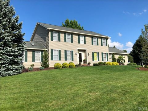 Homes For Sale - 4881 Bentbrook Drive<br/> Manlius, NY 13104