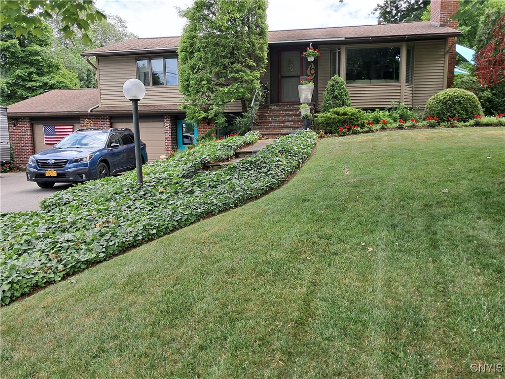 5 Elm Hill Way
