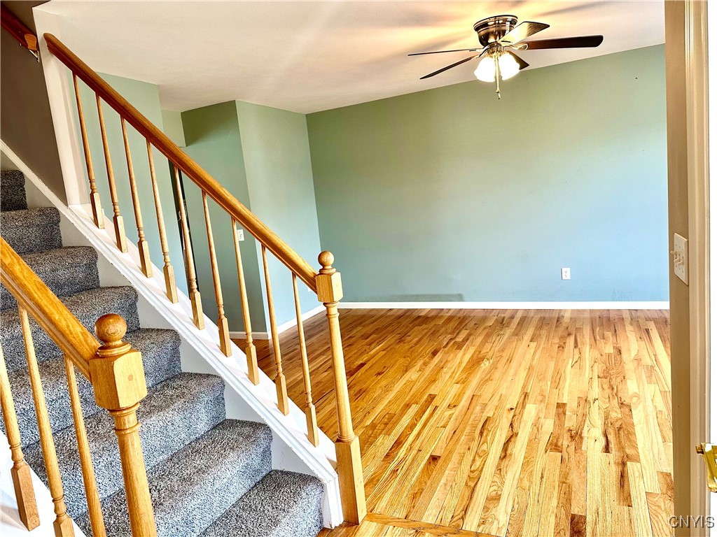 8408 Sutcliffe Drive, Clay, New York image 14
