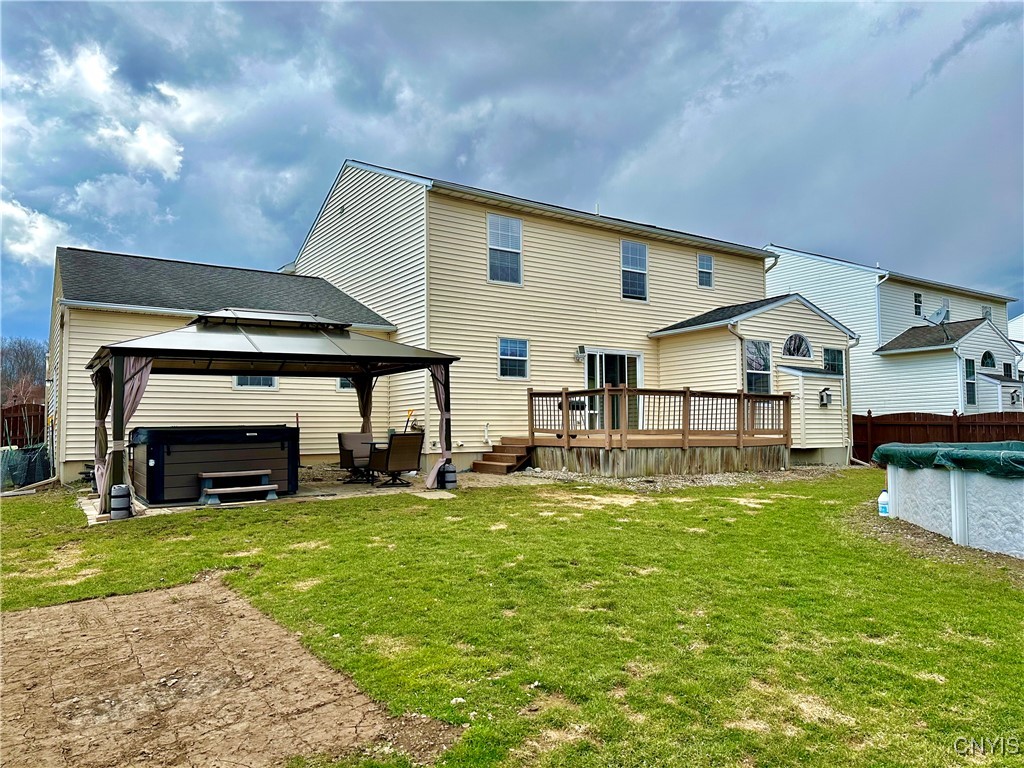 8408 Sutcliffe Drive, Clay, New York image 45