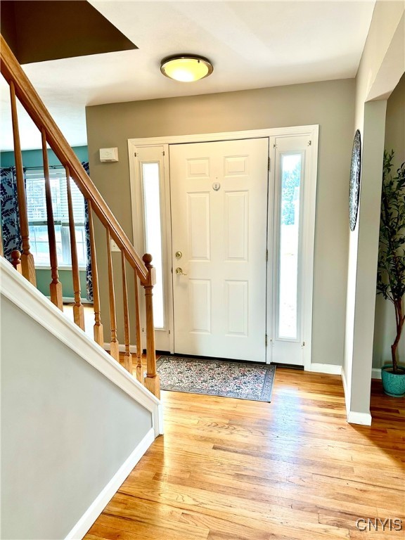 8408 Sutcliffe Drive, Clay, New York image 5