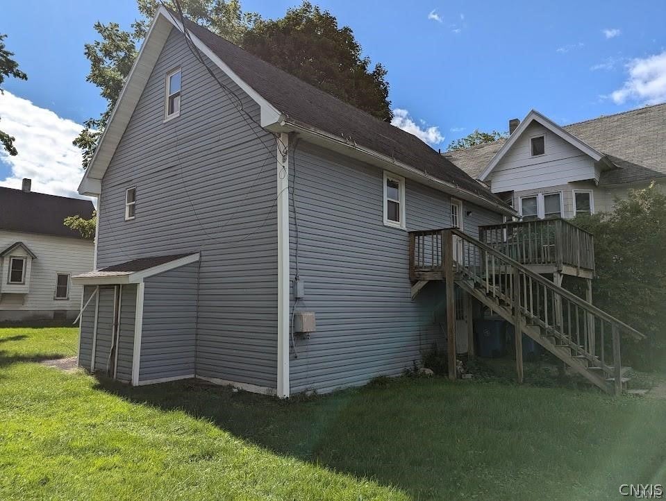 144 Tompkins Street