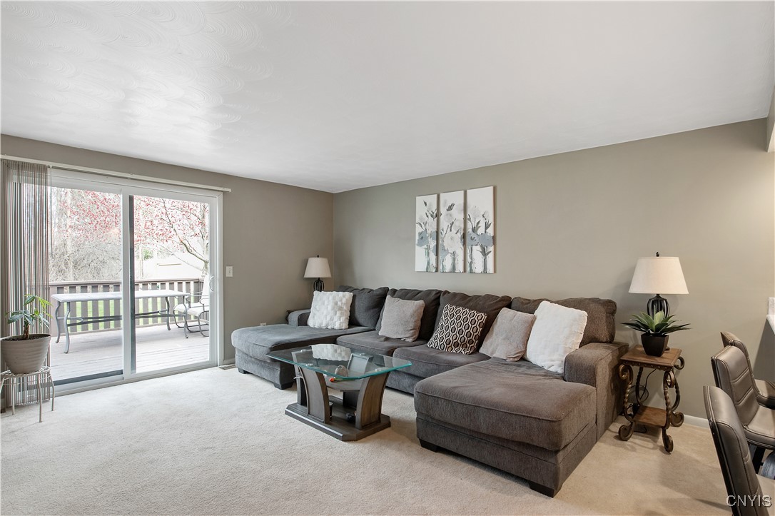 7457 Coachlight Lane, Clay, New York image 9