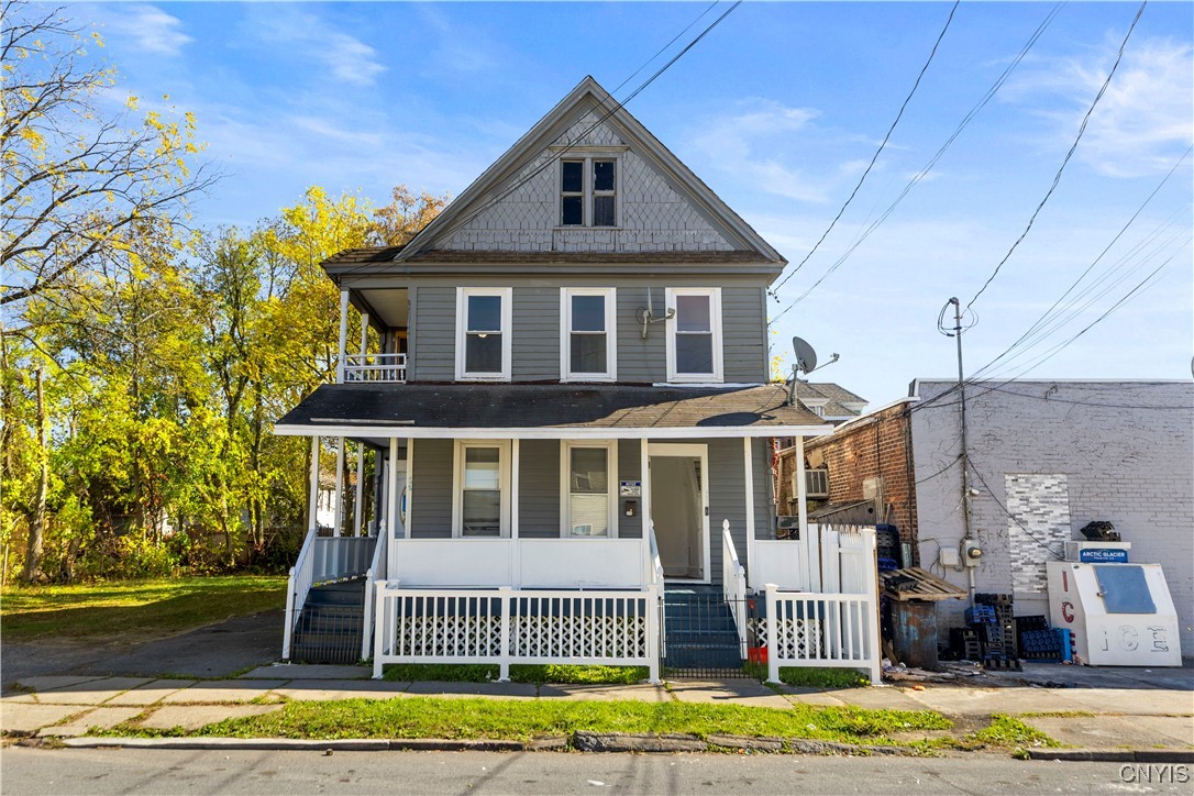 1569 & 1565 Dudley Avenue