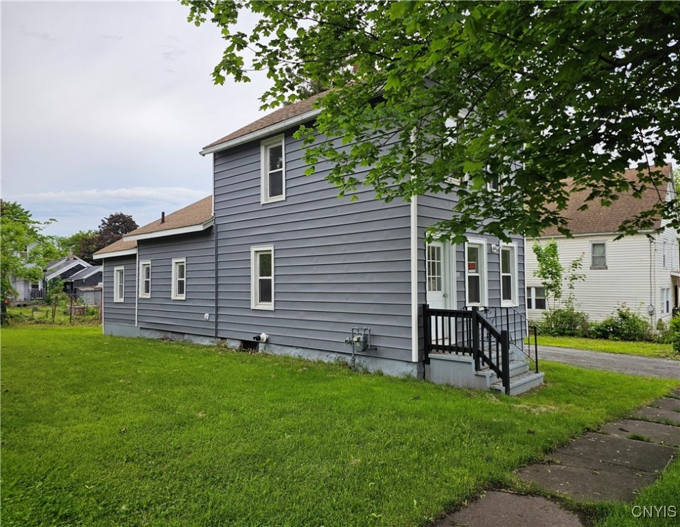 11 Bryant Street, Utica, New York image 33