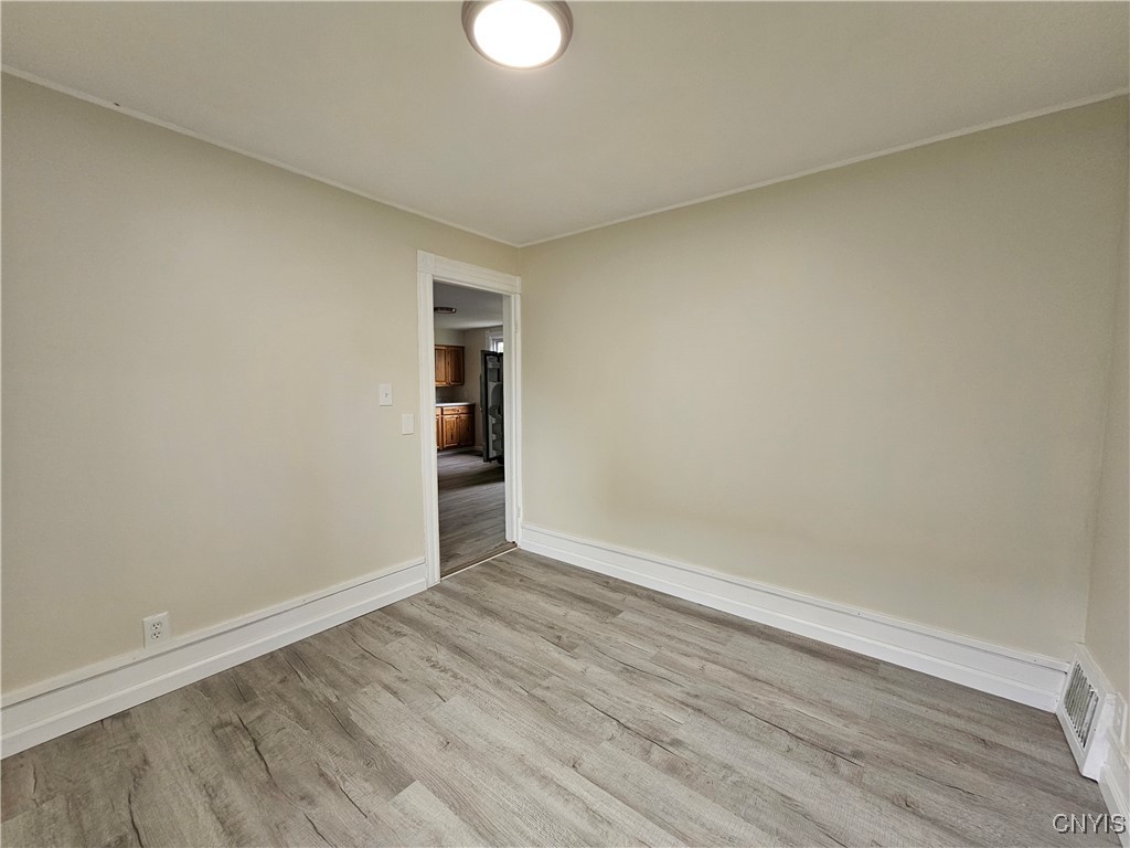 11 Bryant Street, Utica, New York image 9