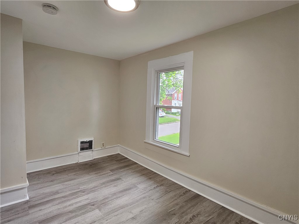 11 Bryant Street, Utica, New York image 25