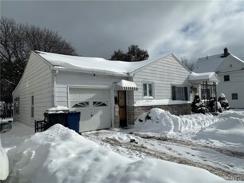 Tiny photo for 158 Darlington Road, Syracuse, NY 13208 (MLS # S1660443)