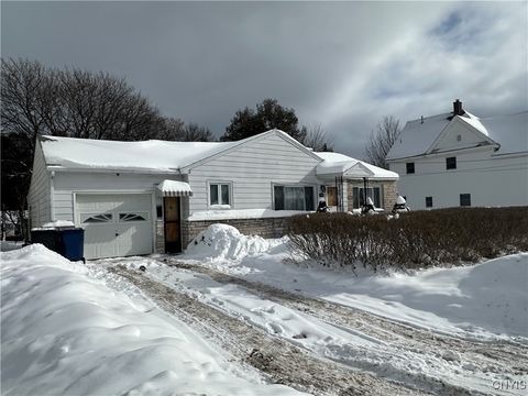 Tiny photo for 158 Darlington Road, Syracuse, NY 13208 (MLS # S1660443)