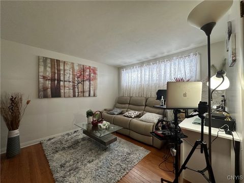 Tiny photo for 158 Darlington Road, Syracuse, NY 13208 (MLS # S1660443)