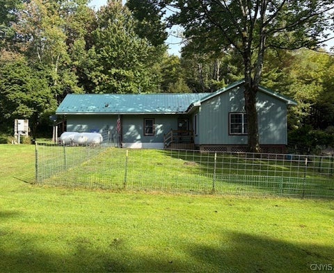 Mobile Home For Sale - 11205 Jones Road<br/> Remsen, NY 13438