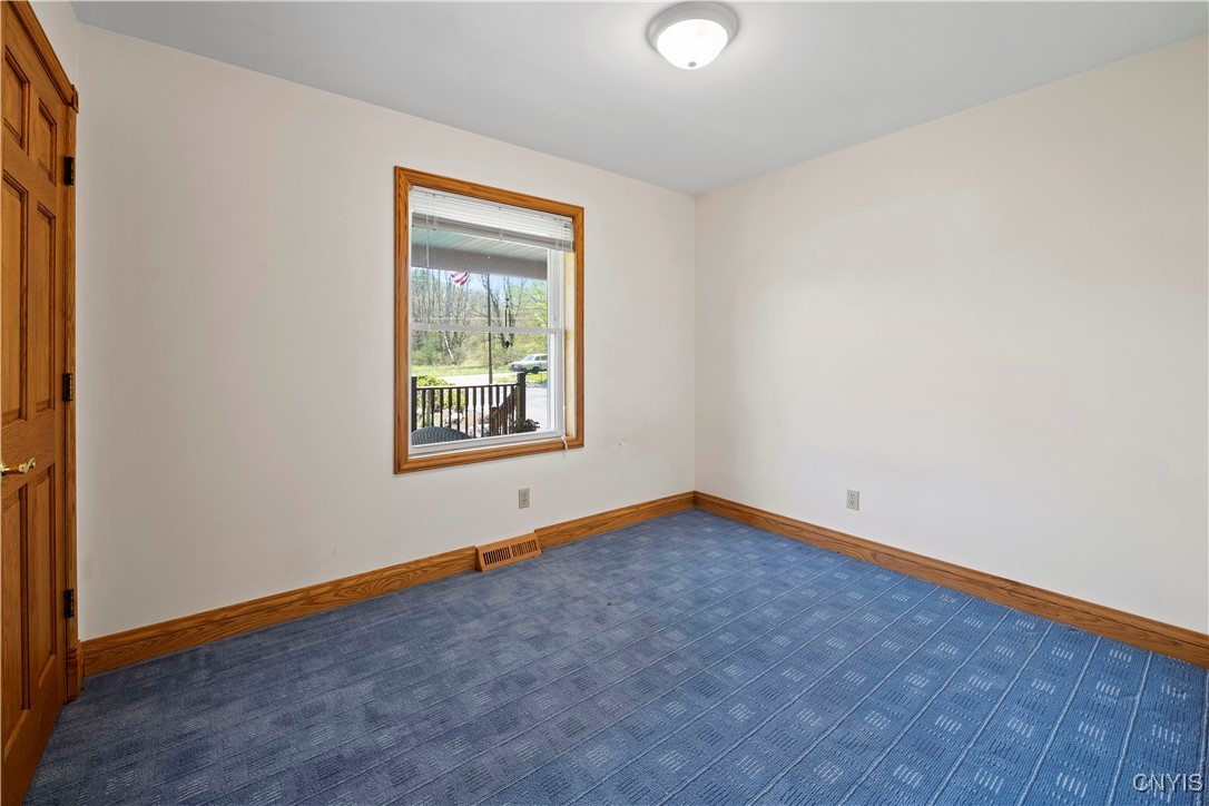 111 Hong Kong Road, Parish, New York image 23