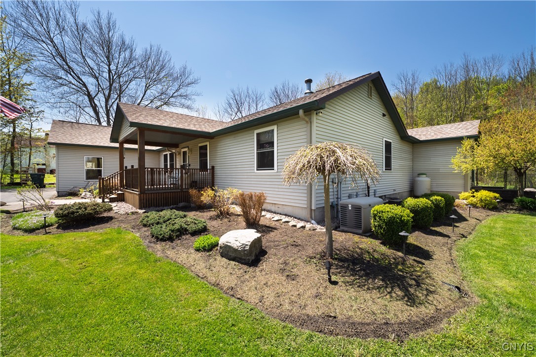 111 Hong Kong Road, Parish, New York image 7