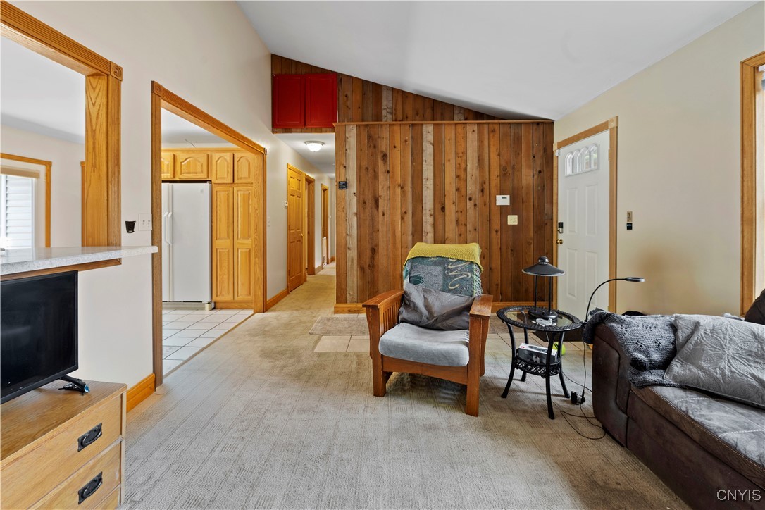 111 Hong Kong Road, Parish, New York image 21