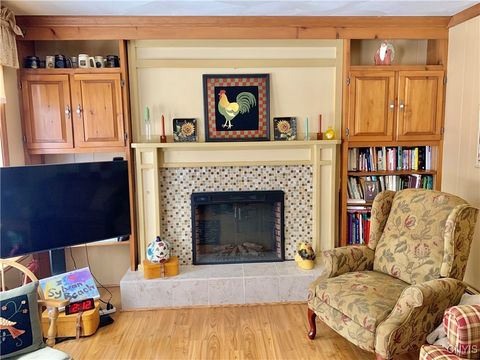 Tiny photo for 127 Clarion Drive, Whitestown, NY 13492 (MLS # S1655126)