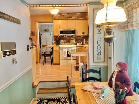 Tiny photo for 127 Clarion Drive, Whitestown, NY 13492 (MLS # S1655126)