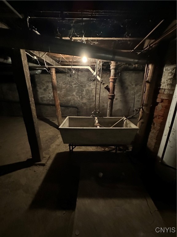 552 Seymour Street #2, Syracuse, New York image 39