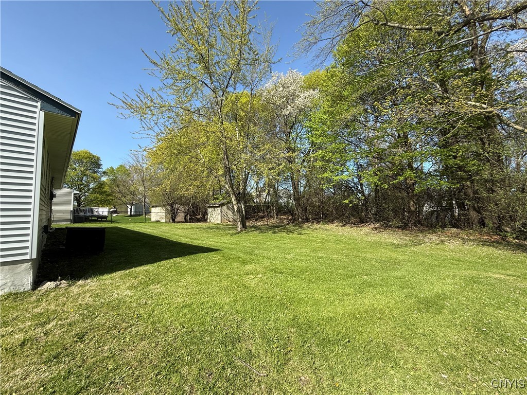 212 Vanida Drive Dr, Camillus, New York image 4