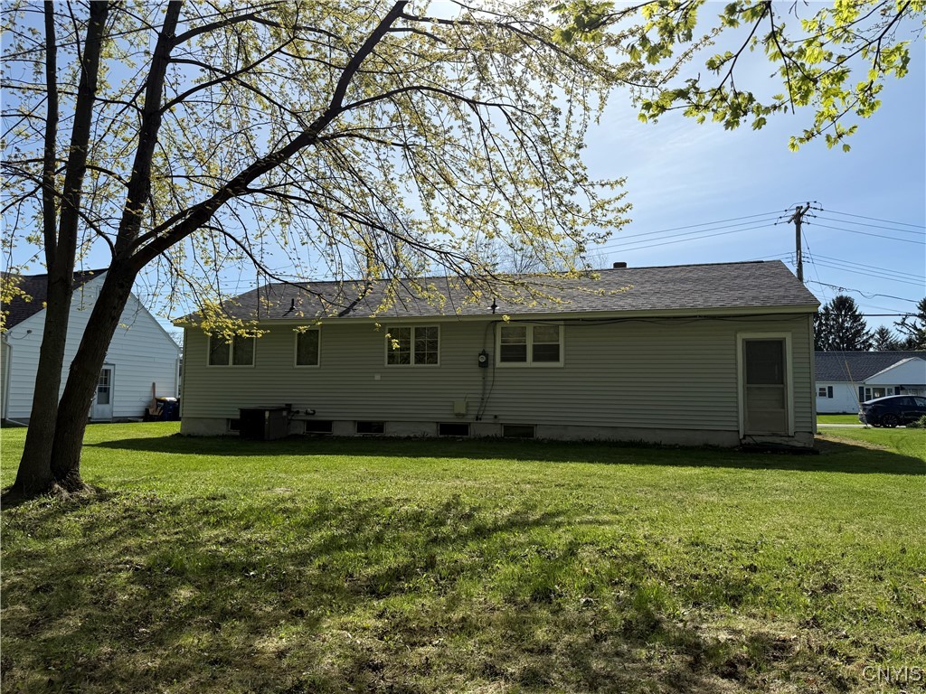 212 Vanida Drive Dr, Camillus, New York image 6