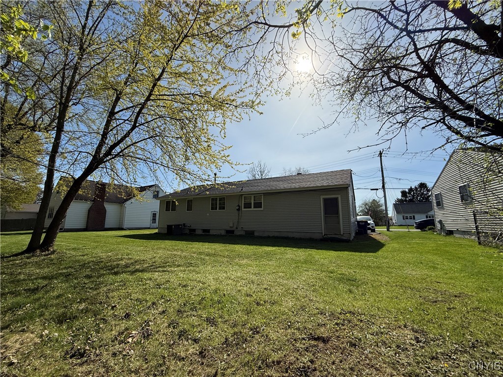 212 Vanida Drive Dr, Camillus, New York image 7